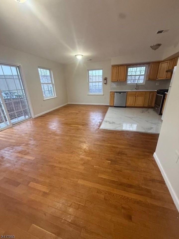 335 Broadway #2 - Photo 6 of 21