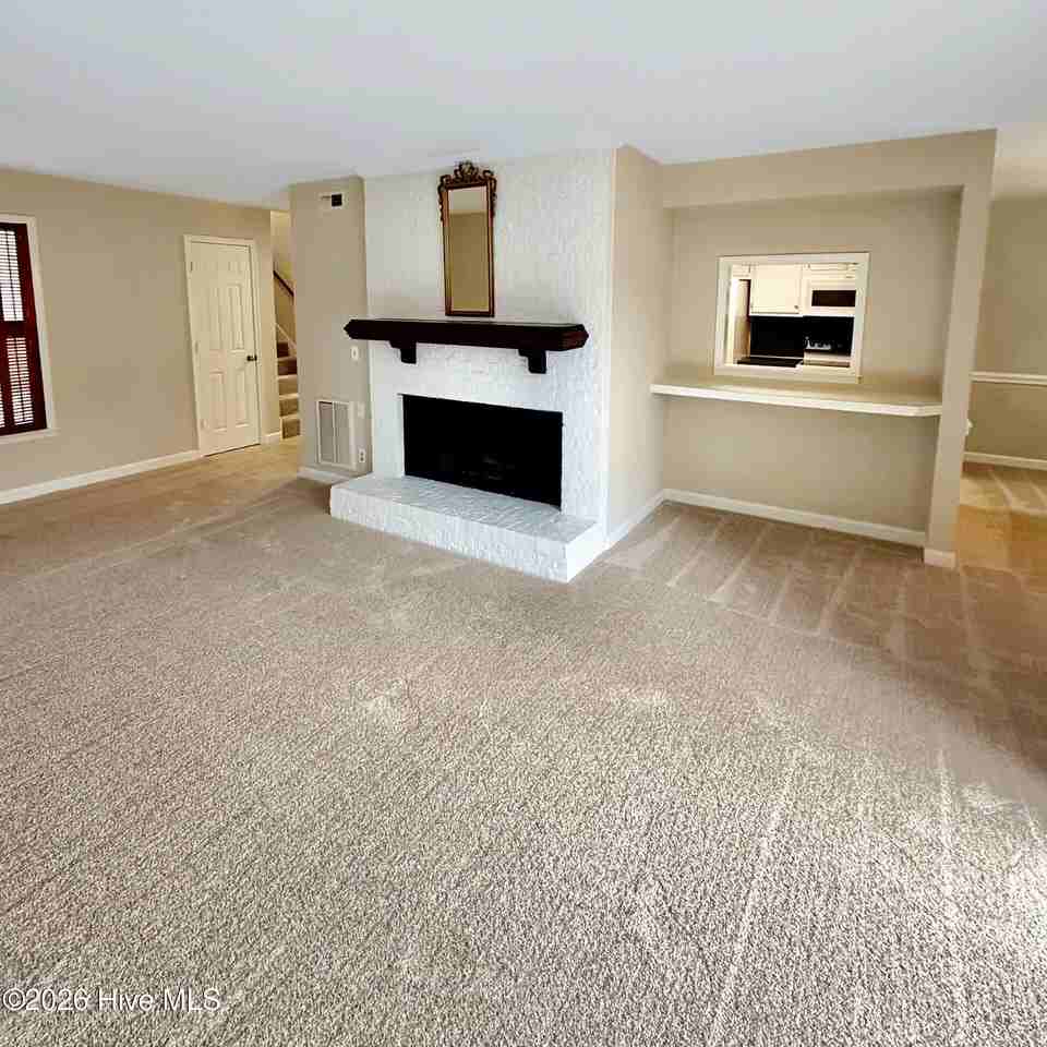 1849 Quail Ridge Rd #D - Photo 3 of 20