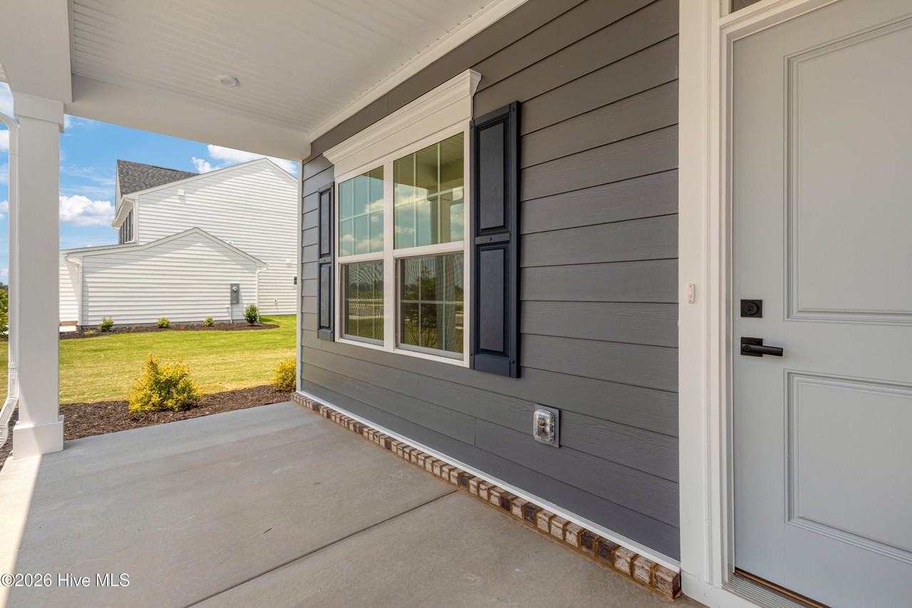 103 Eunice St - Photo 5 of 49