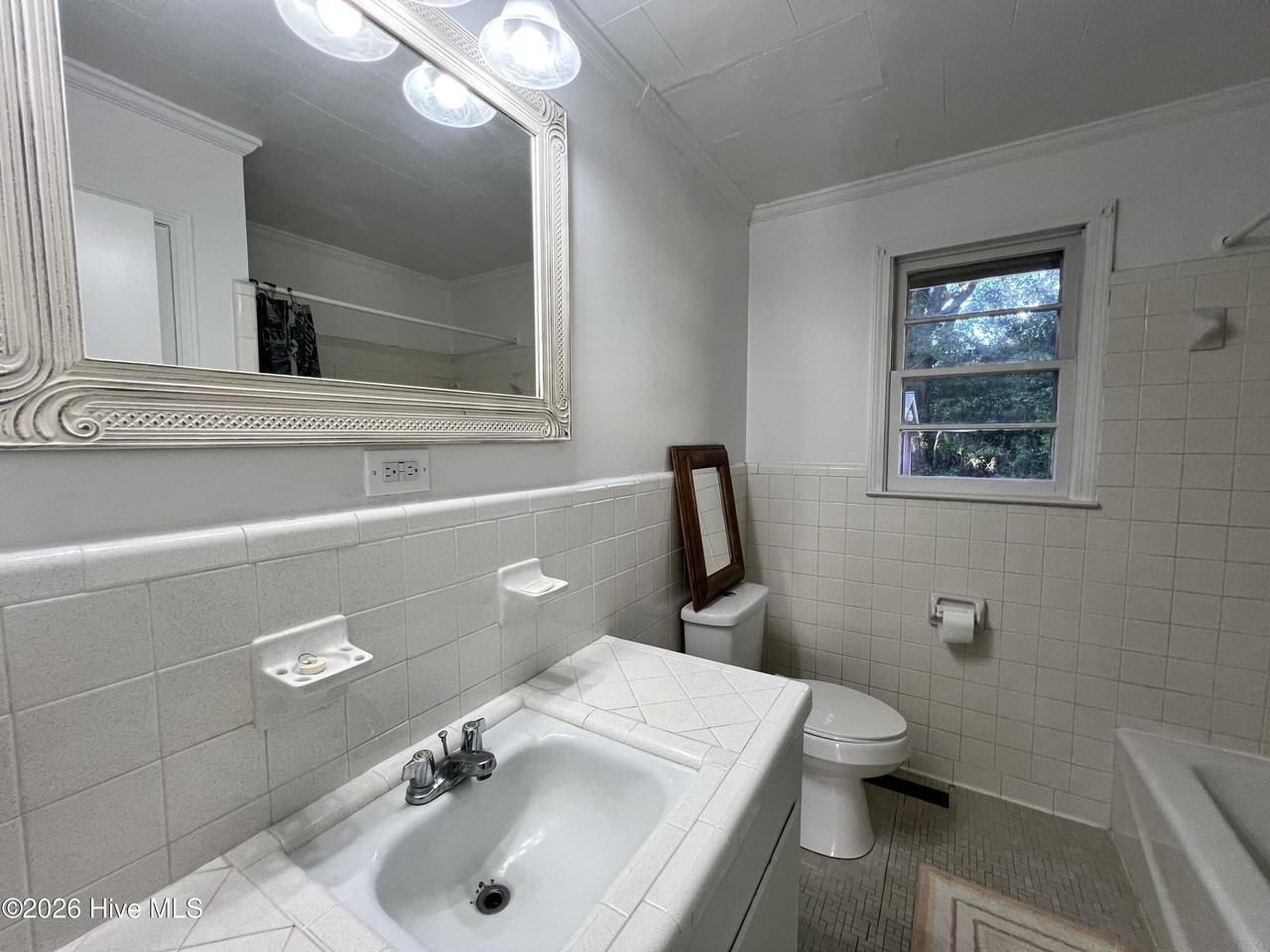 731 Newland Rd - Photo 7 of 9