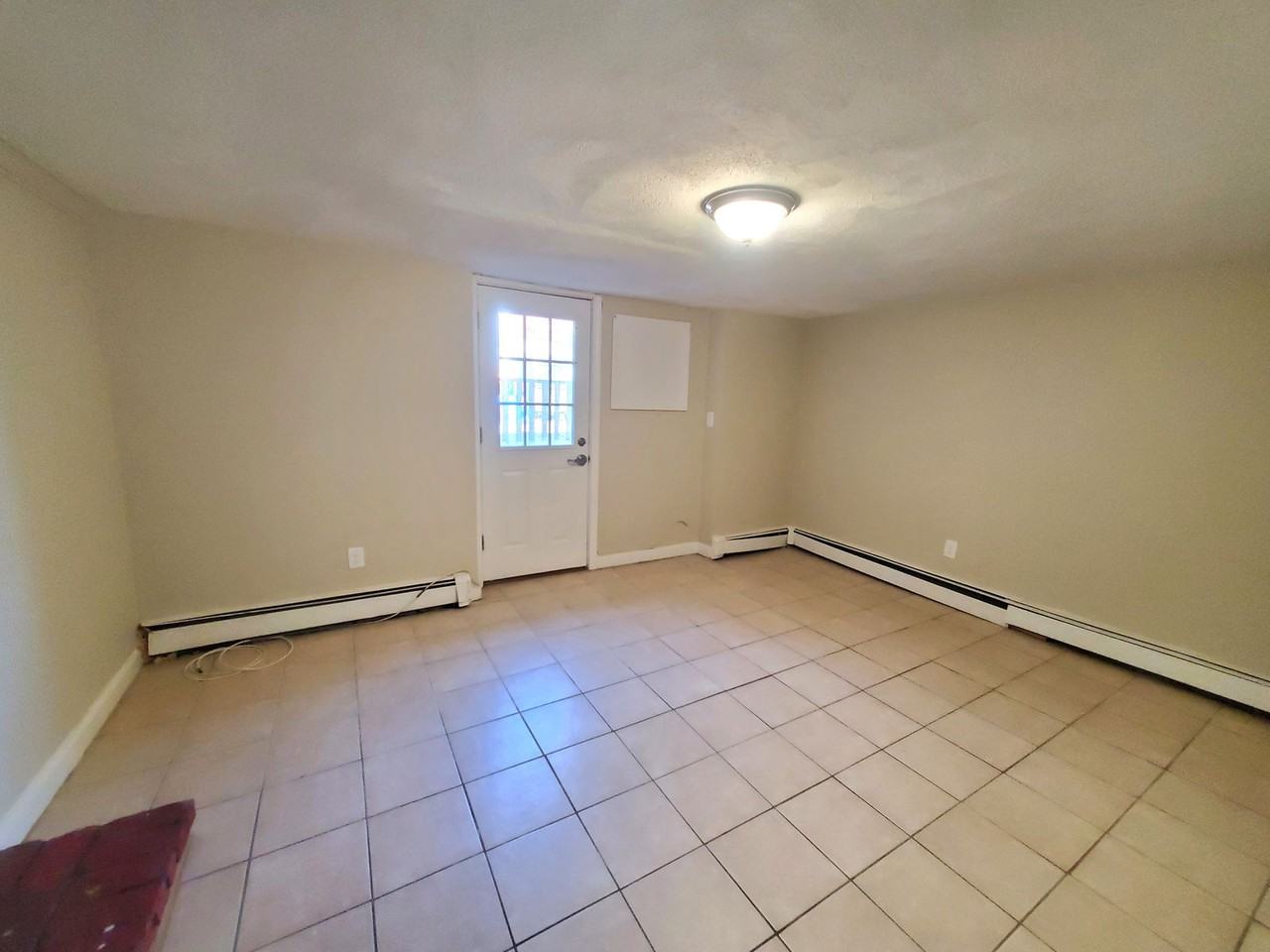 17 Suffolk St #17A - Photo 3 of 8