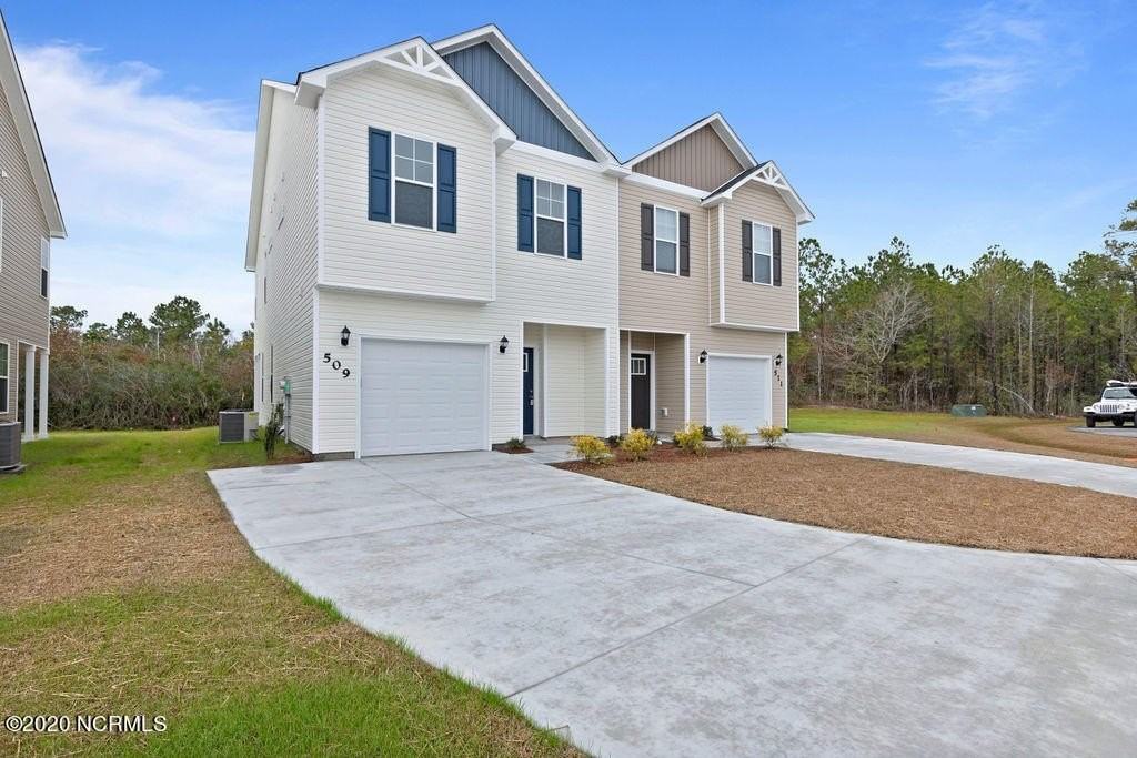 509 Shallotte Ln - Photo 2 of 23