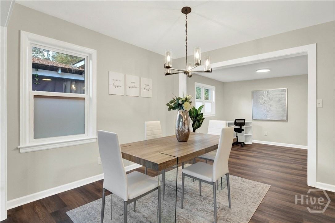 712 Lee Blvd - Photo 3 of 36