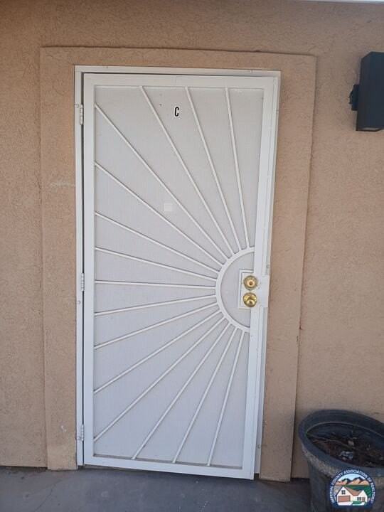 162 W Alamo St Apt C - Photo 2 of 10