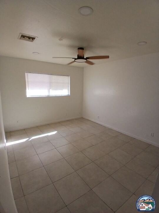 162 W Alamo St Apt C - Photo 7 of 10