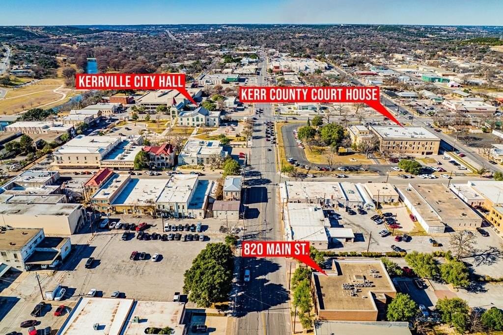 820 Main St - Photo 3 of 10