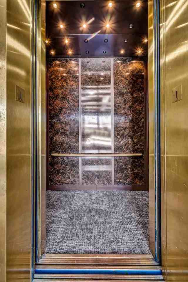 820 Main St - Photo 7 of 10