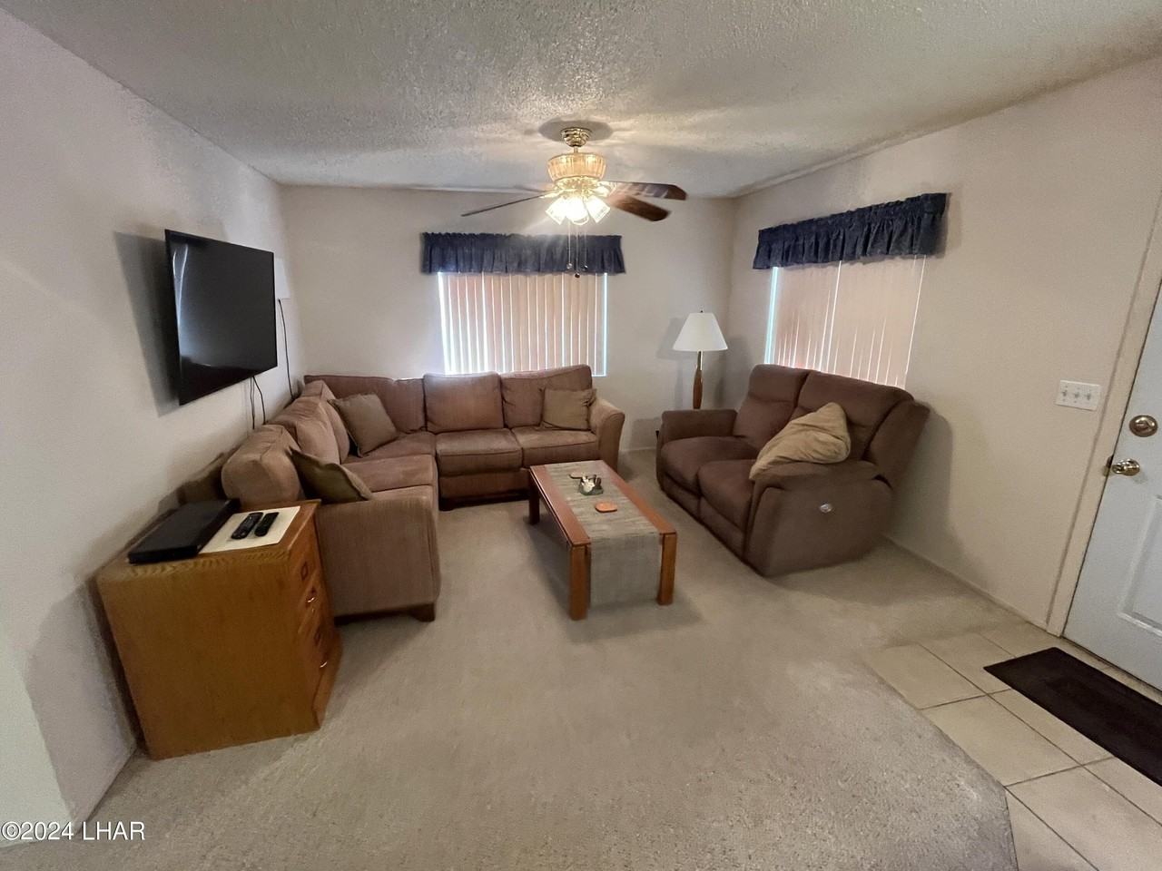 1989 Mesquite Ave Unit 85 - Photo 3 of 24