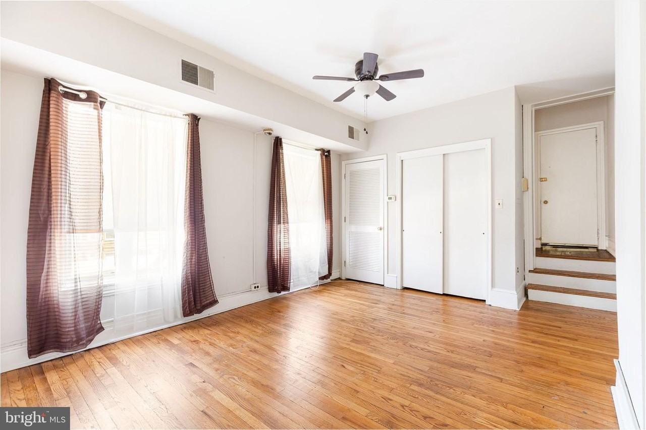 1412 Delaware Ave - Photo 3 of 9