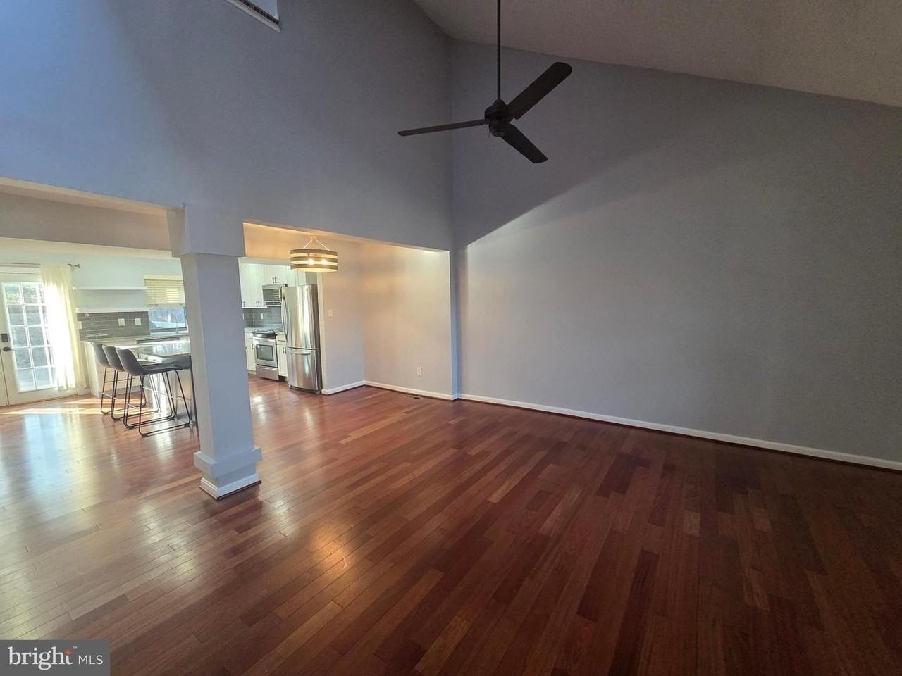 6321 Early Glow Ct - Photo 6 of 30