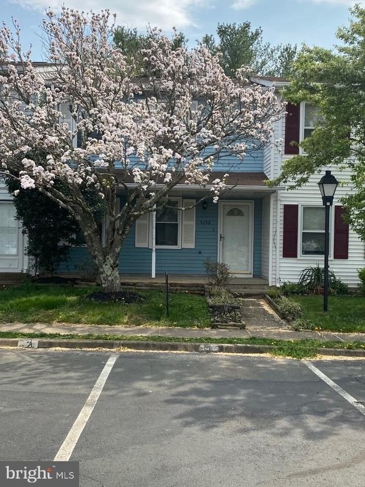 5152 Cottonwood Ct - Photo 2 of 21