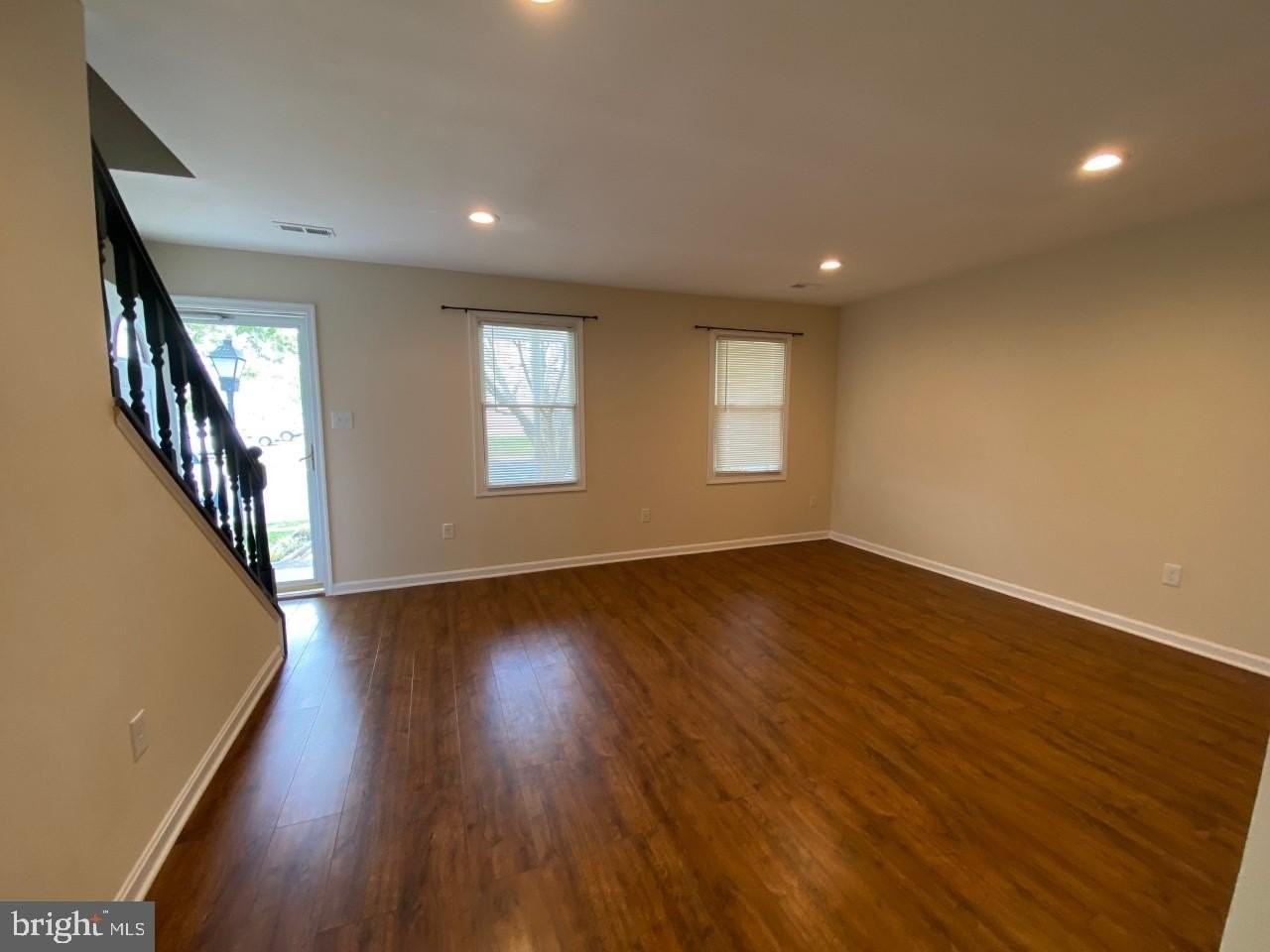 5152 Cottonwood Ct - Photo 4 of 21