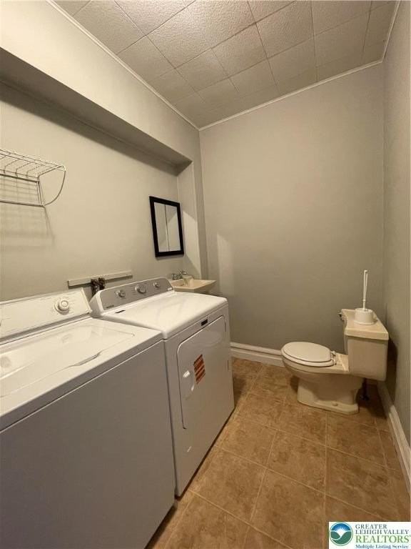 2064 Grape St - Photo 6 of 12