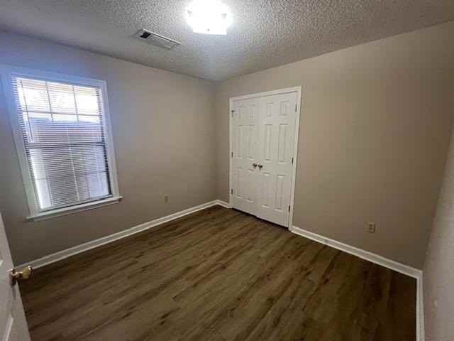 46 Pennsylvania Ave - Photo 6 of 10