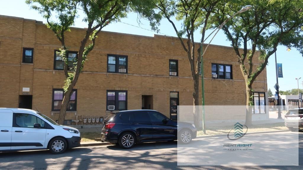 3948 N Marmora Ave #2 - Photo 4 of 8