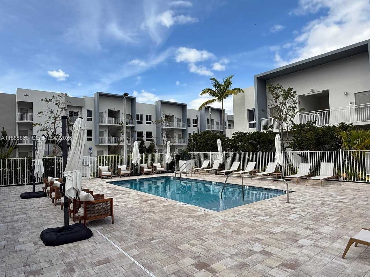 610 Ne 2nd St #205 - Photo 2 of 13