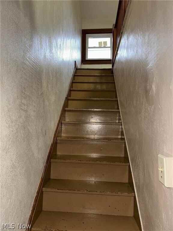 55 South Balch Street, Unit A - Photo 6 of 15