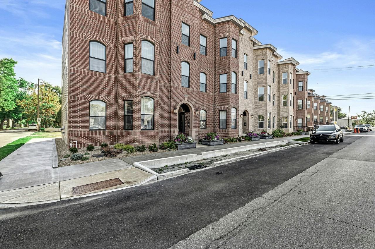 260 North 10th Street, Unit 220 North - Photo 7 of 20