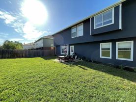 918 Satellite View, Unit Room D - Photo 1 of 1