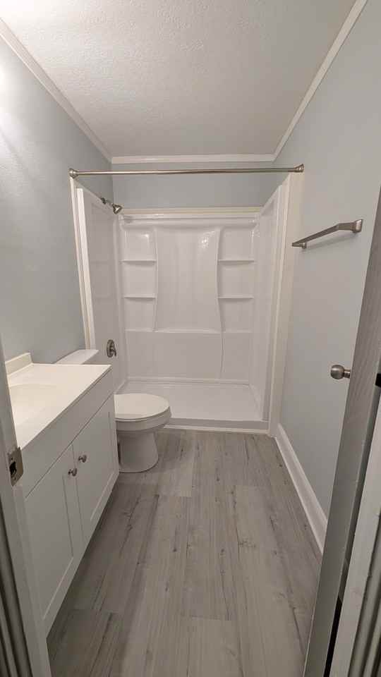 208 Spencer Place, Unit A - Photo 7 of 8