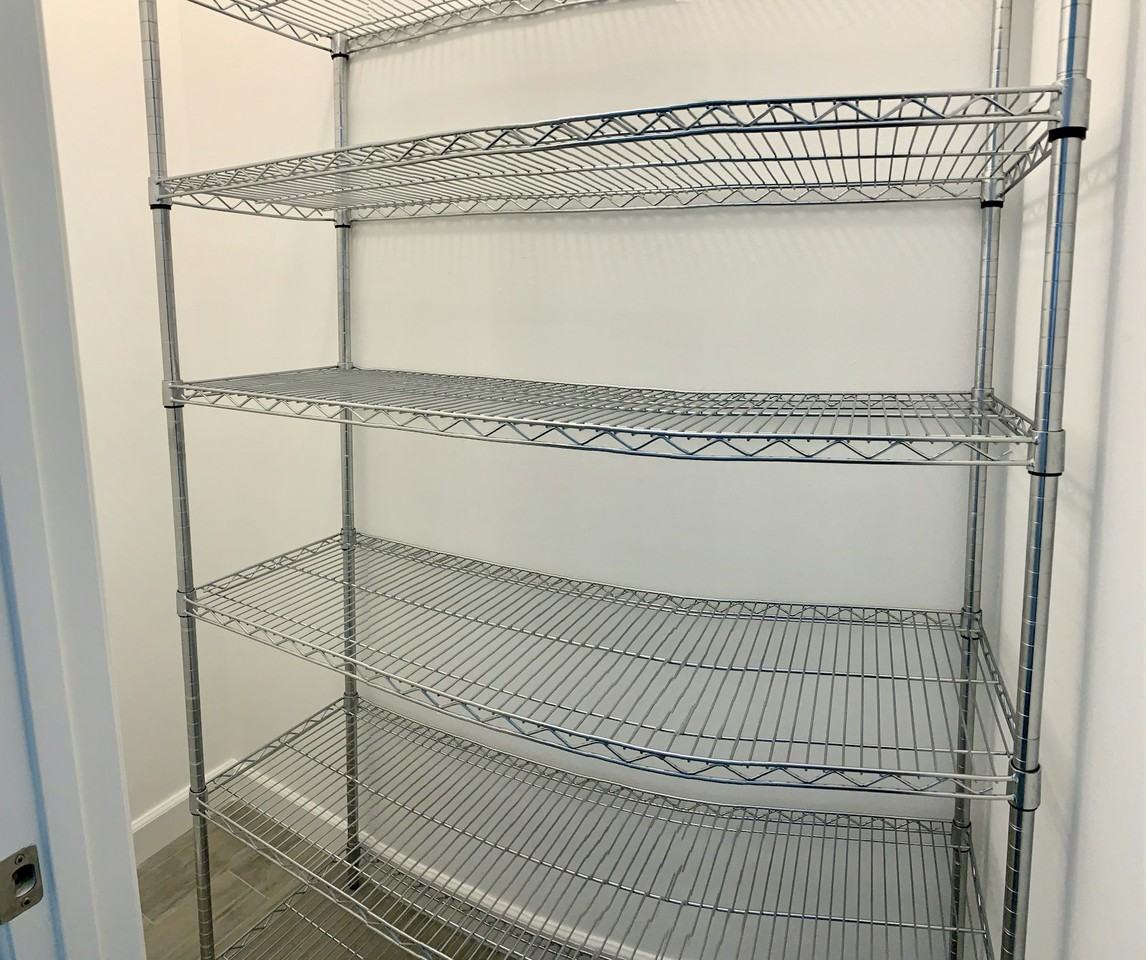 2221 Glendon Ave - Photo 6 of 22