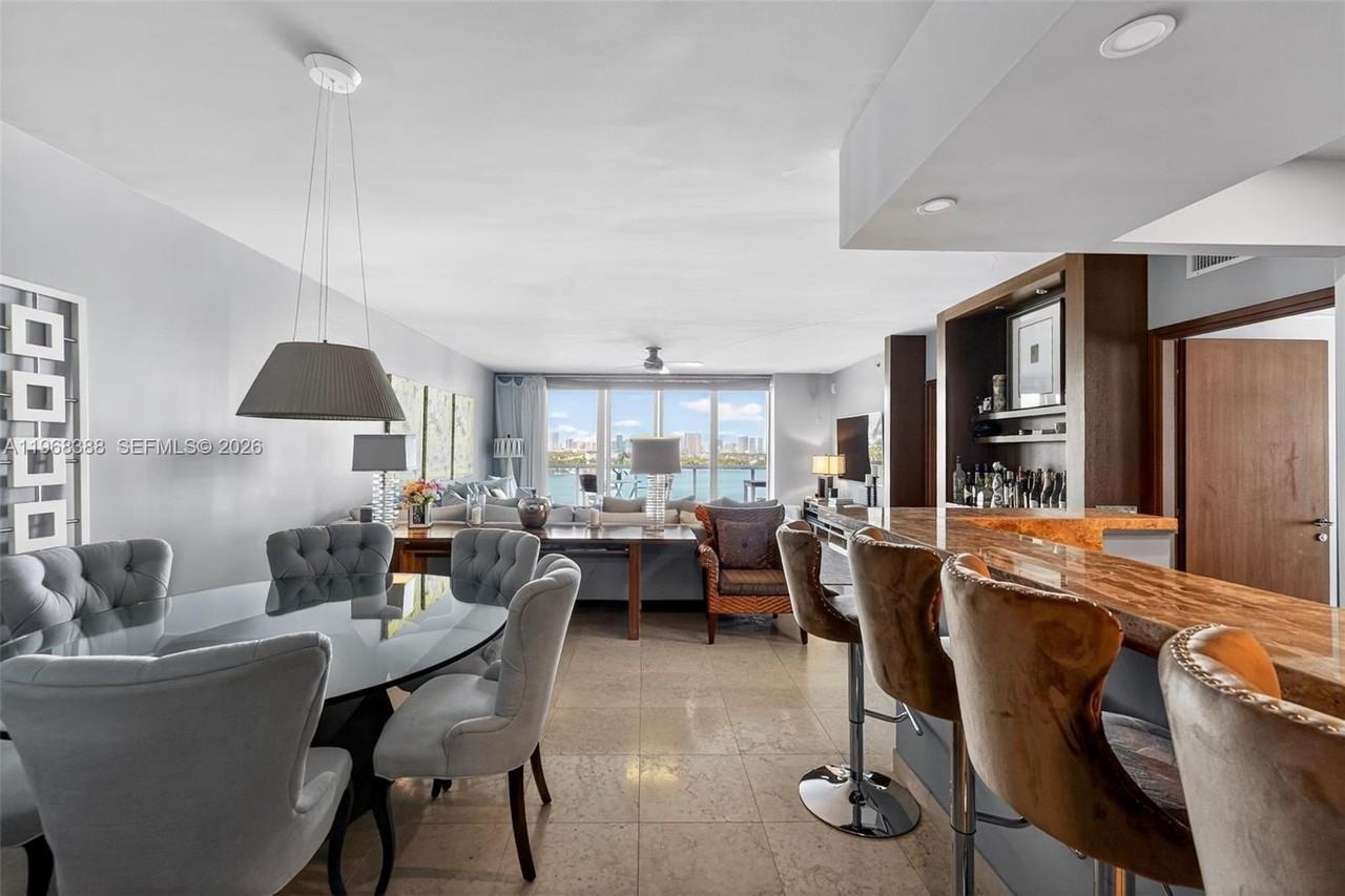 450 Alton Rd #1202 - Photo 5 of 15