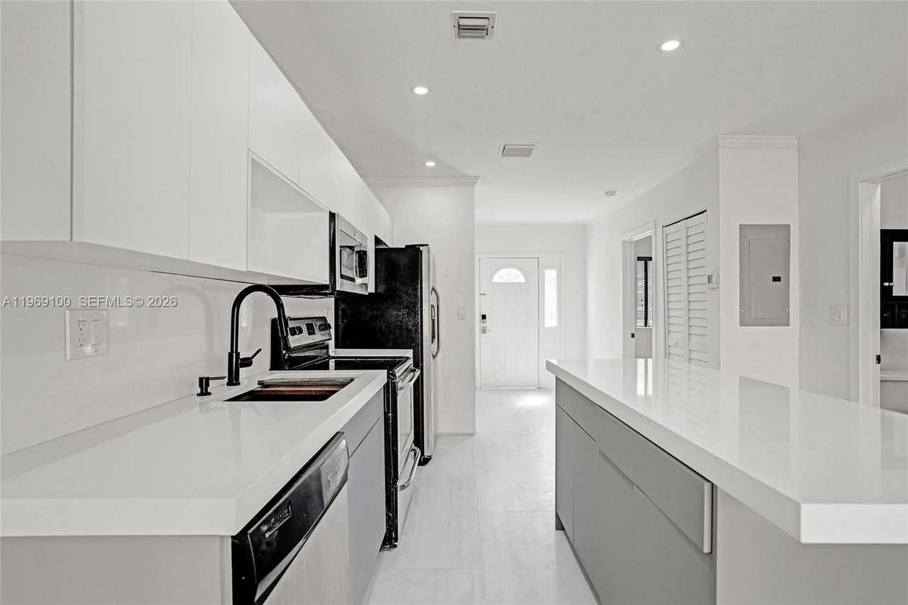 7783 Sw 94th Ln #7783 - Photo 6 of 30