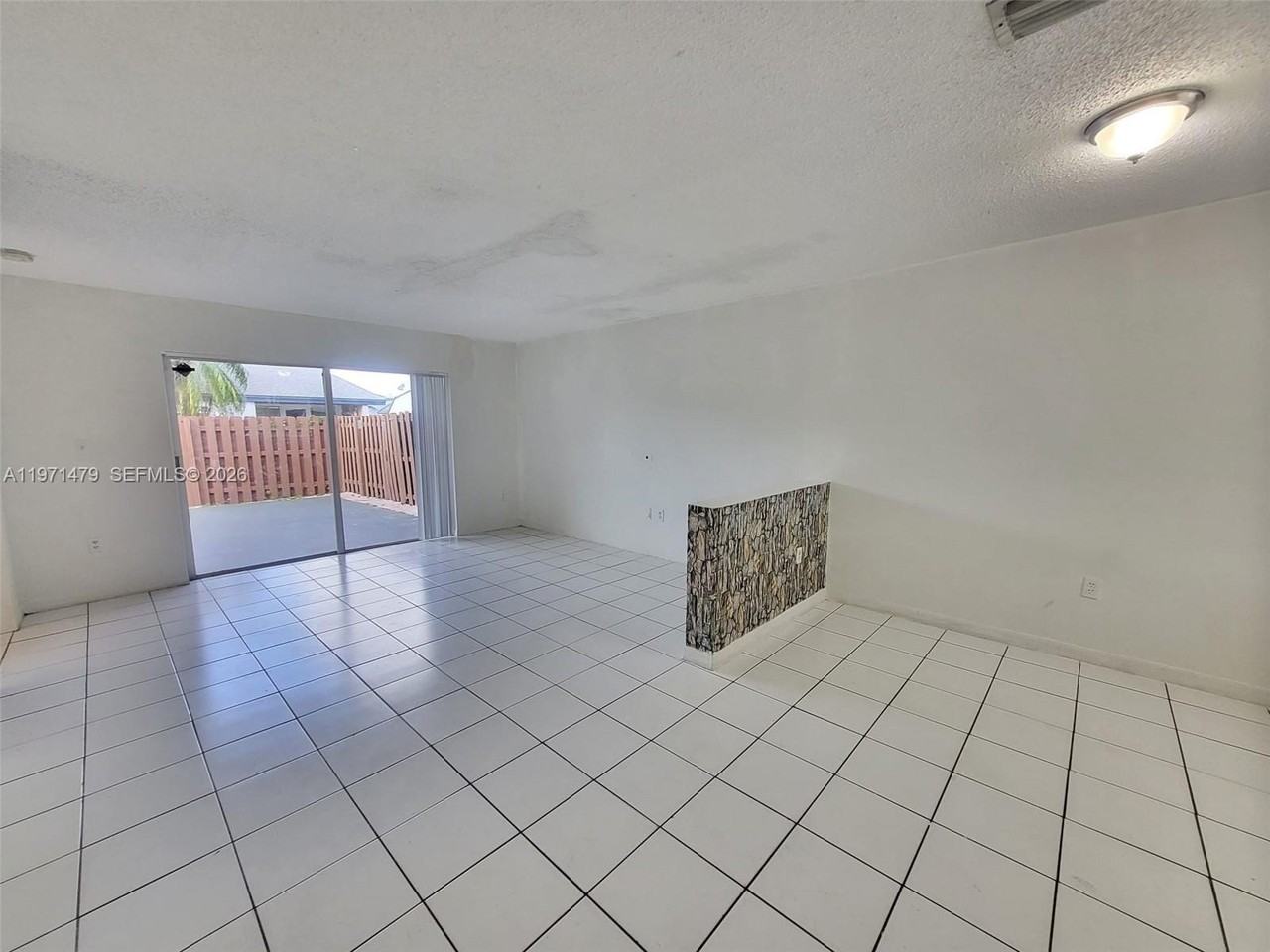 410 Nw 114th Ave #12-107 - Photo 5 of 21