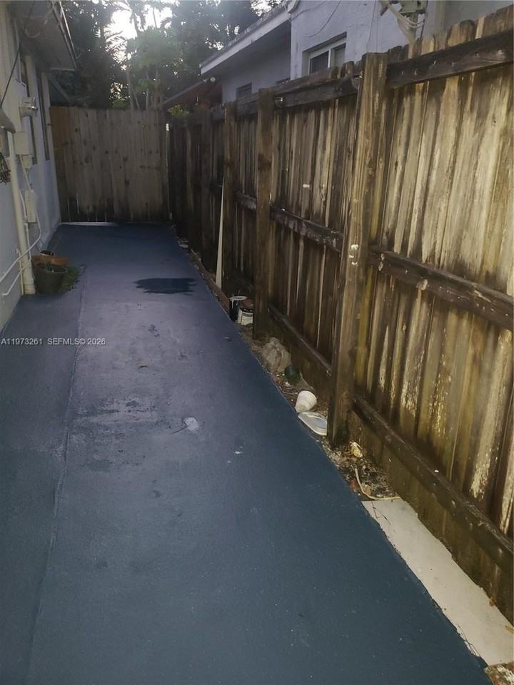 4124 Sw 61st Ave #0 - Photo 7 of 7