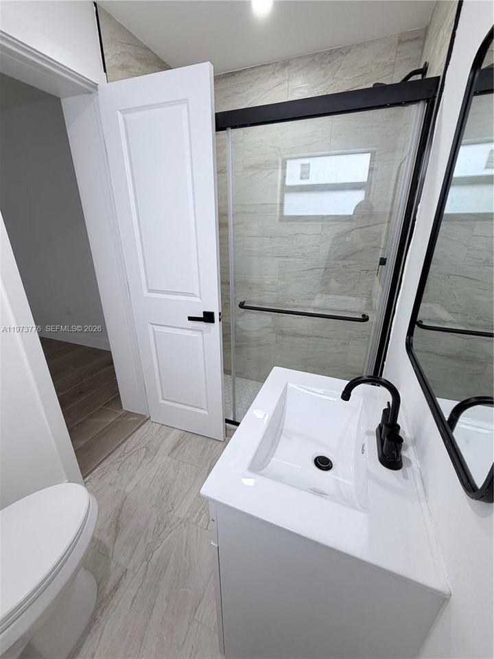 9381 Sw 39th St #9383 - Photo 6 of 10