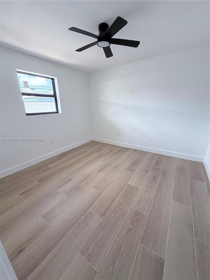 9381 Sw 39th St #9383 - Photo 7 of 10