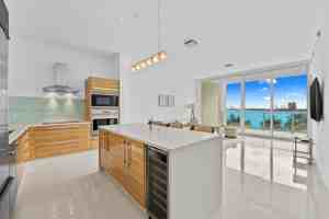 featured image of 2020 N Bayshore Dr #605