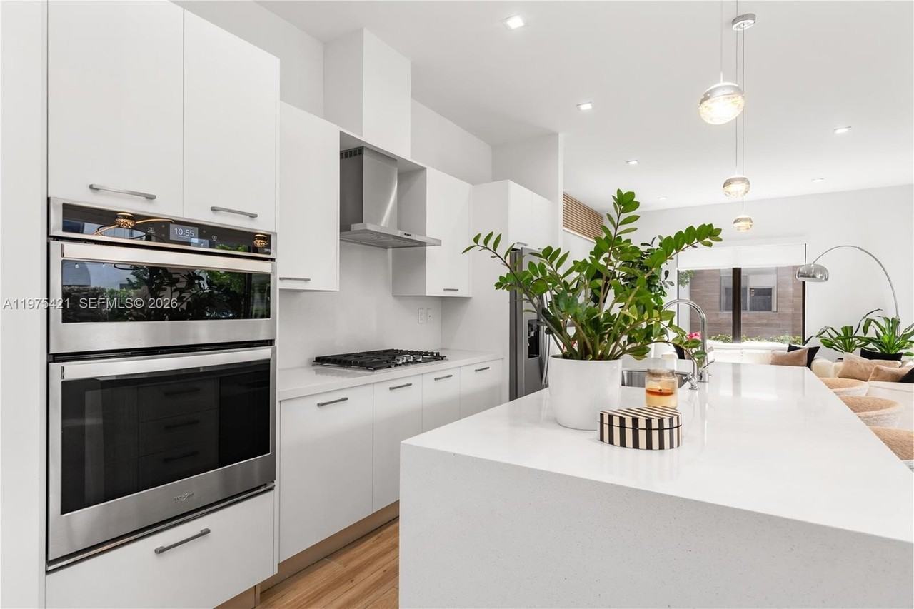 4301 Nw 81st Ct #1 - Photo 5 of 47