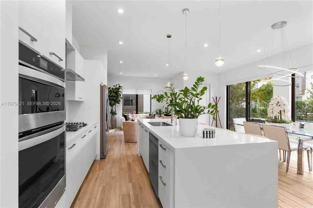 4301 Nw 81st Ct #1 - Photo 6 of 47