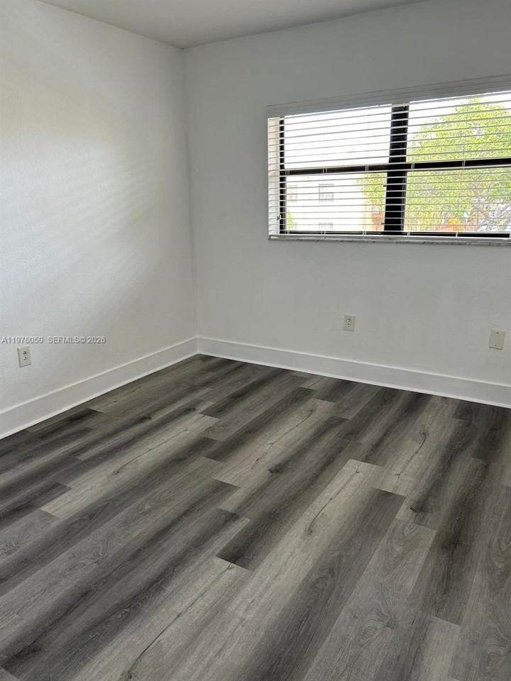 8879 Fontainebleau Blvd #204 - Photo 7 of 14