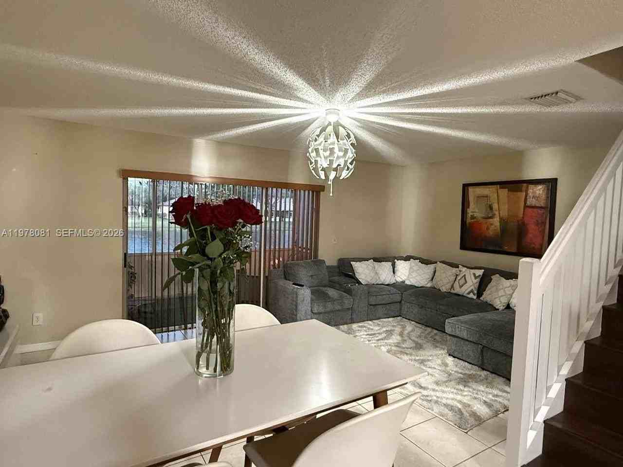 20875 Nw 4th St - Photo 3 of 9