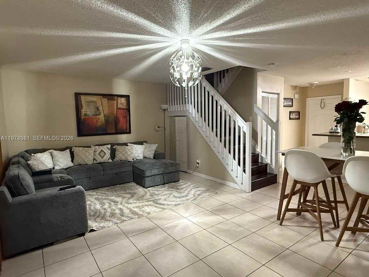 20875 Nw 4th St - Photo 4 of 9