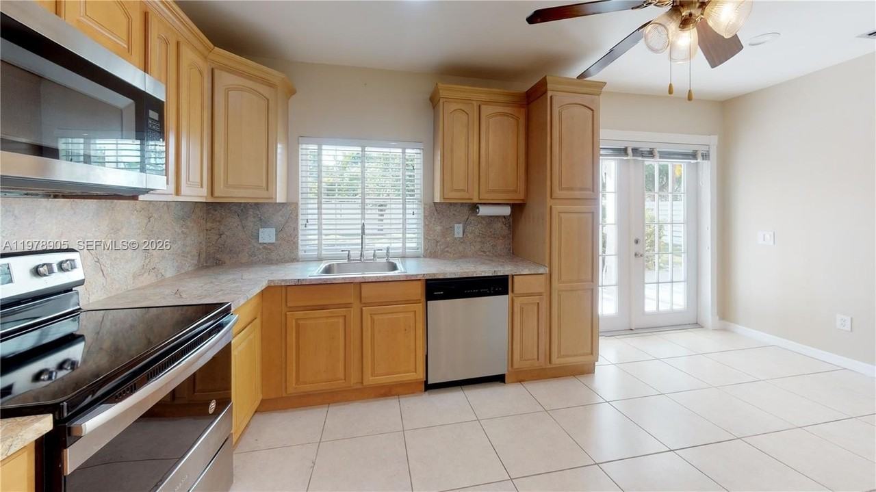 15012 Sw 146th St - Photo 6 of 25