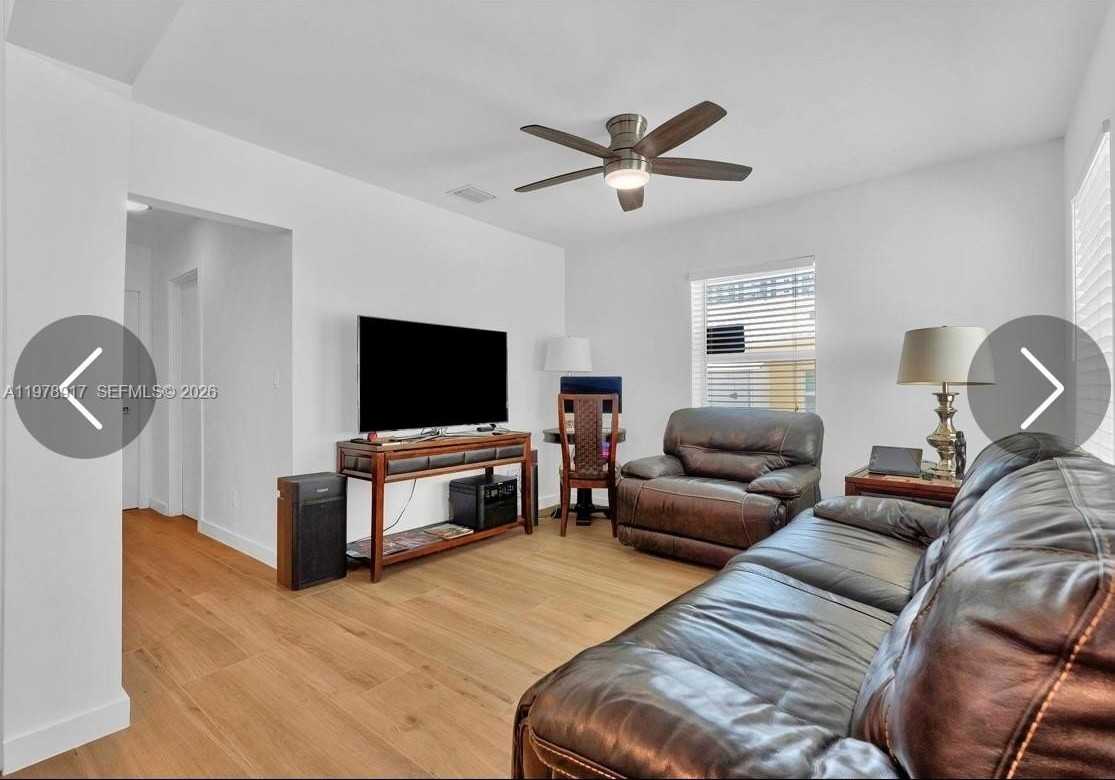 1838 Fillmore St #2 - Photo 6 of 9