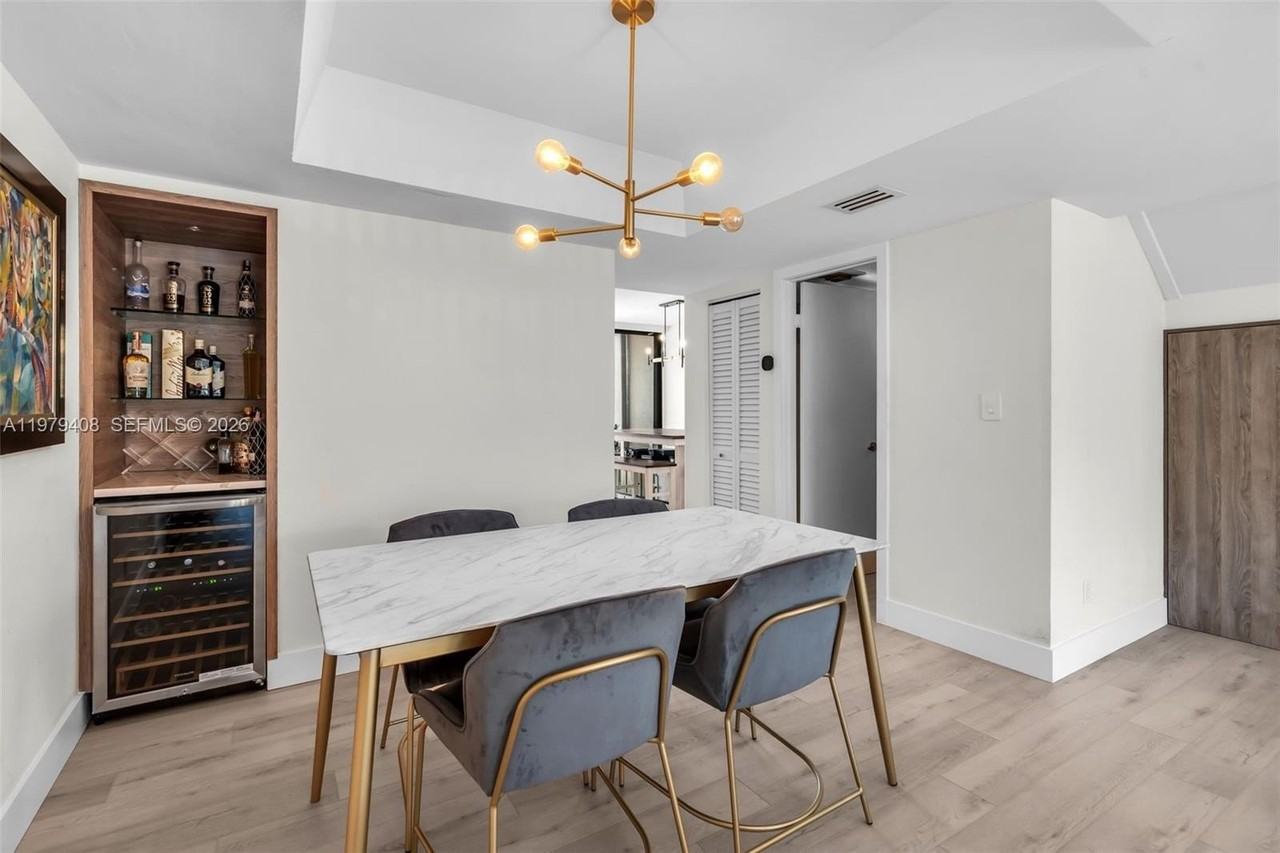 1305 Nw 122nd Ter - Photo 7 of 35