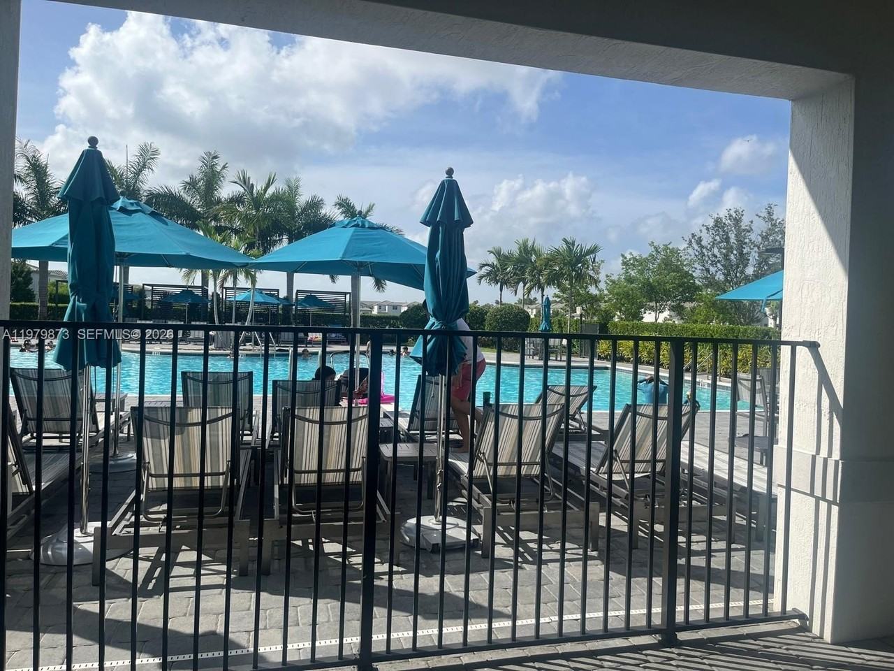 2623 Se 8th Ct #NA - Photo 2 of 20