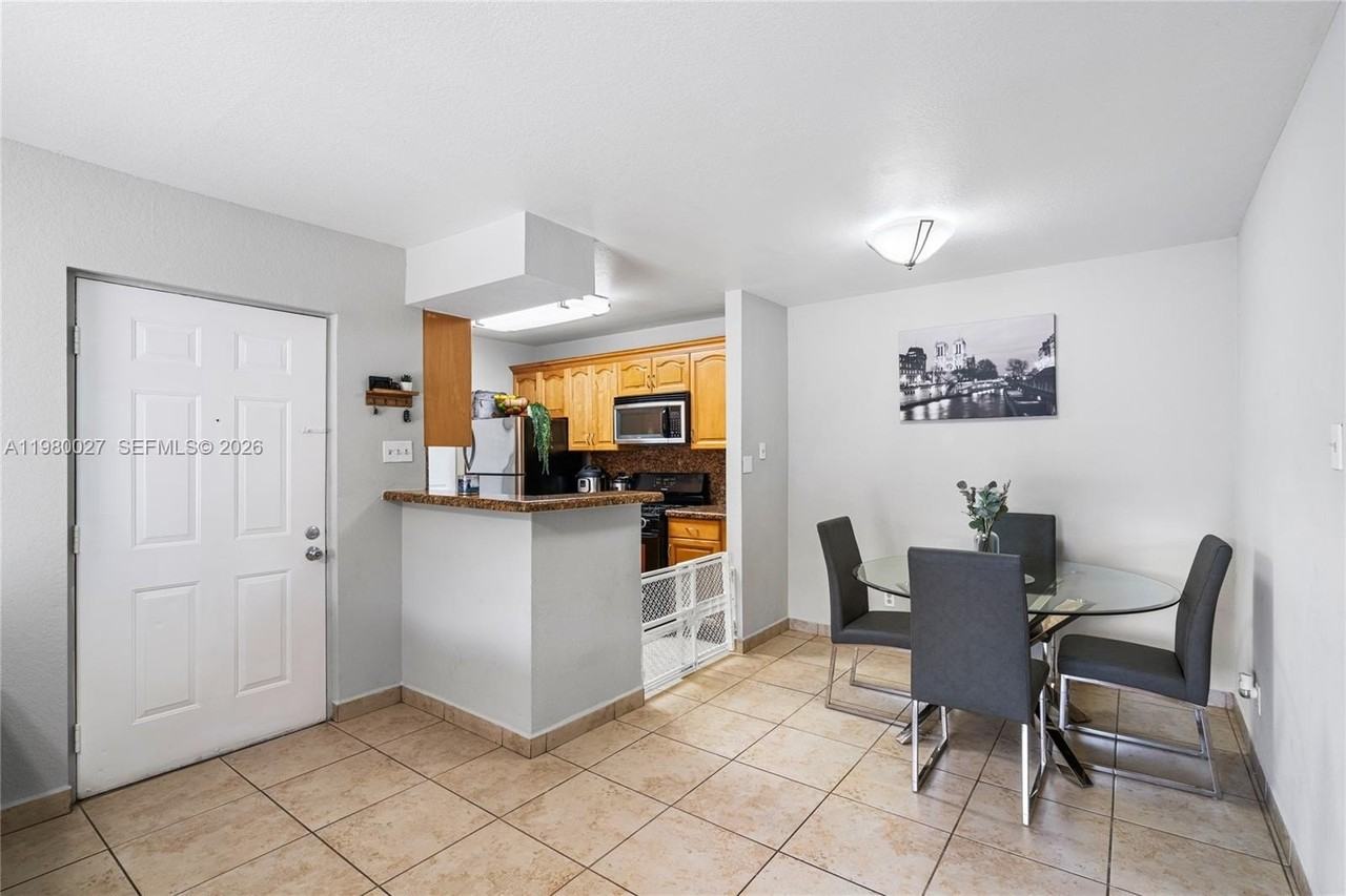 15295 Sw 106th Ln #717 - Photo 3 of 35