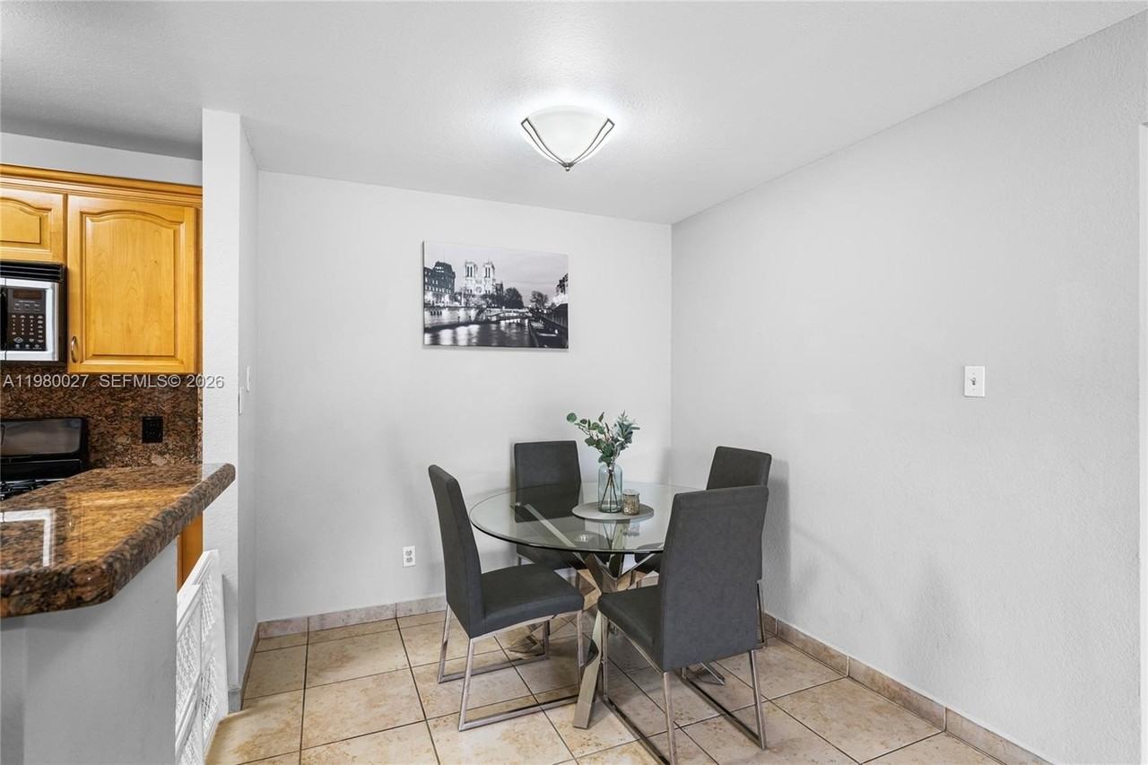 15295 Sw 106th Ln #717 - Photo 6 of 35