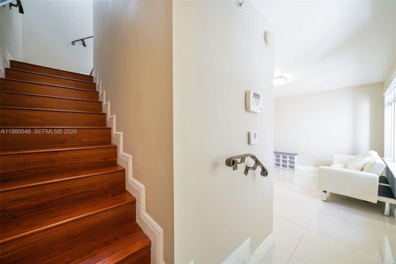 2729 Ne 184th Ln #2729 - Photo 3 of 24