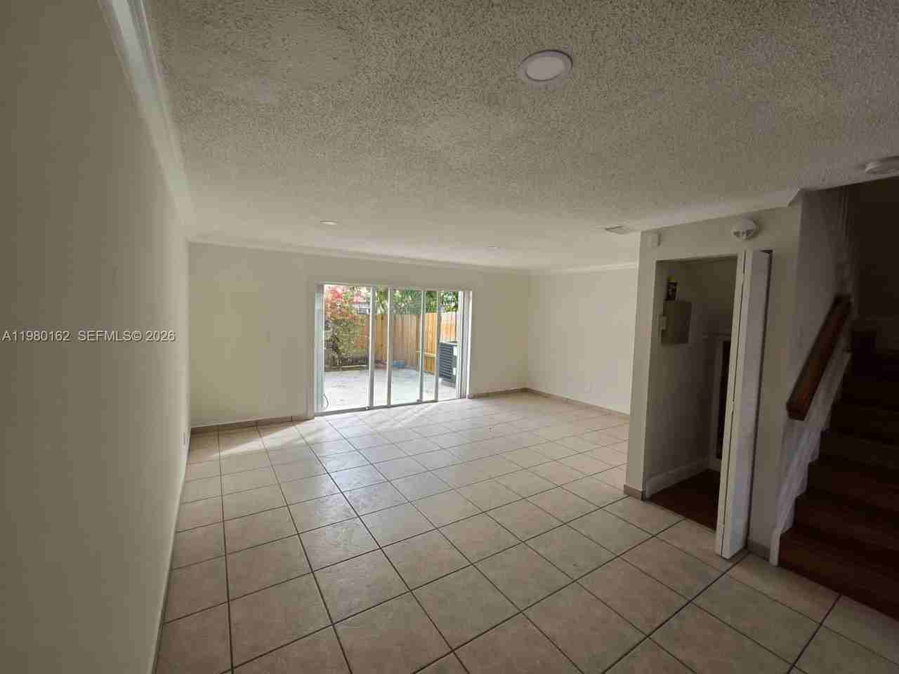 13926 Sw 175th Ter #13926 - Photo 7 of 32