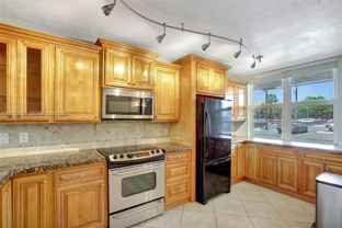 250 Jacaranda Dr #109 - Photo 1 of 1