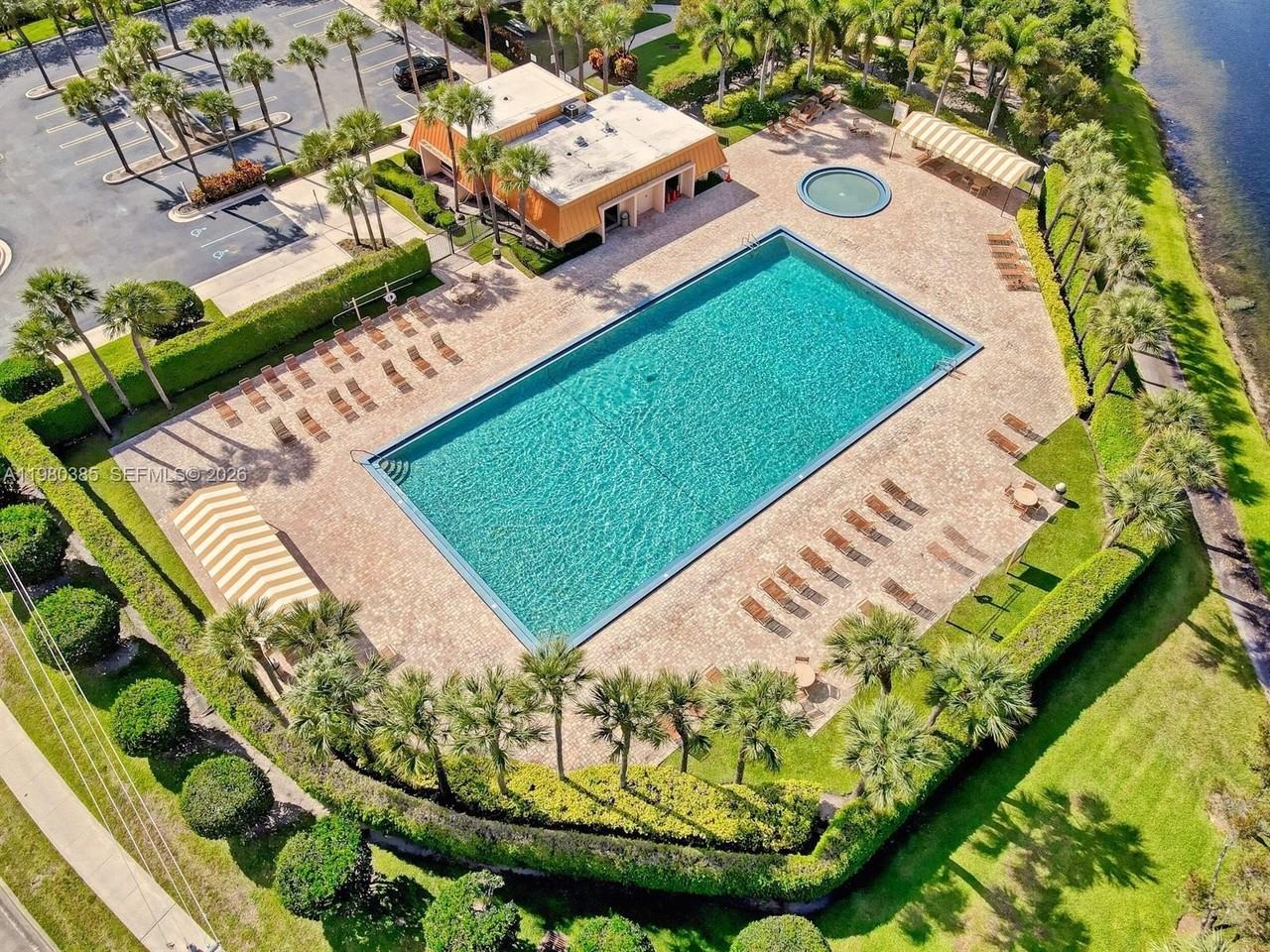 237 Charter Way #237 - Photo 2 of 18