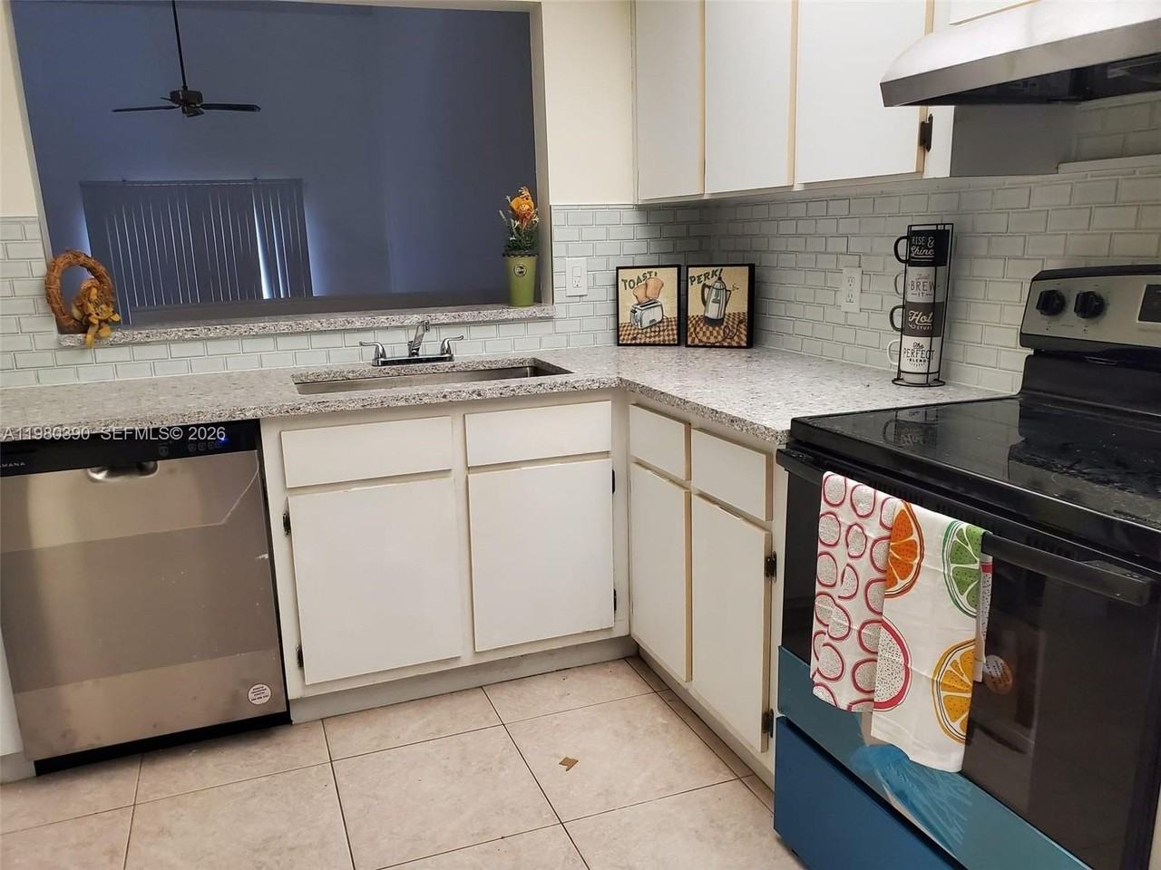 4206 Sw 87th Ter #4206 - Photo 3 of 37