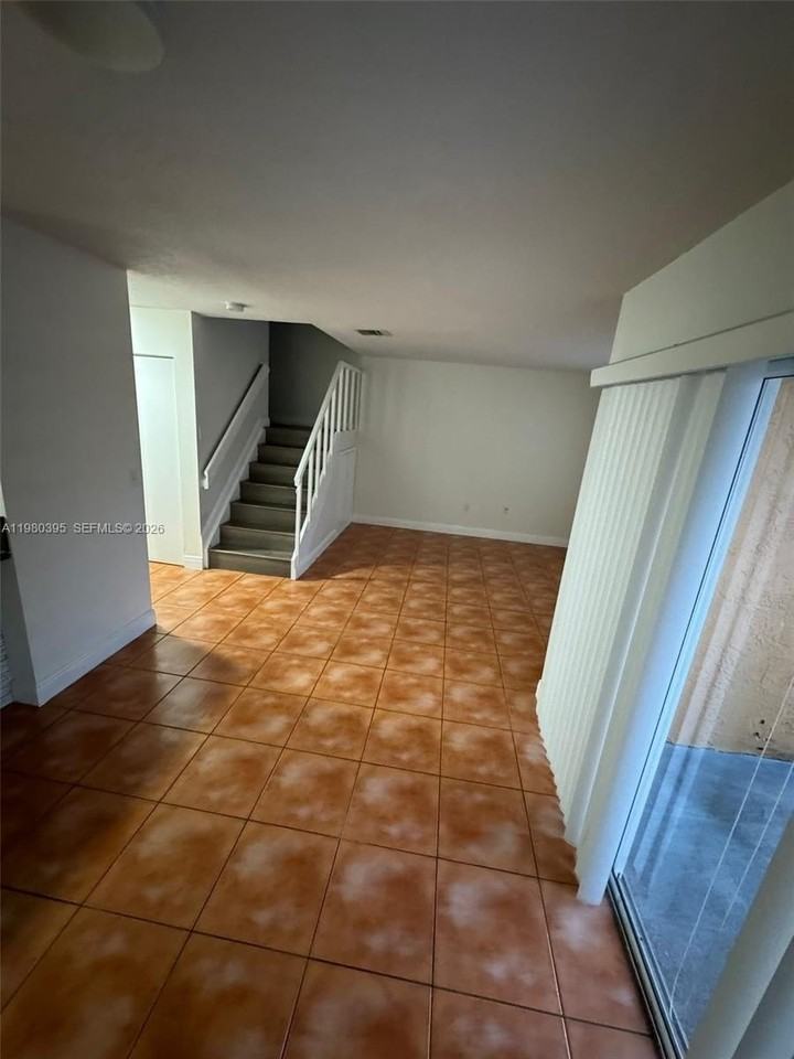 6235 Kendale Lakes Cir #237 - Photo 5 of 24