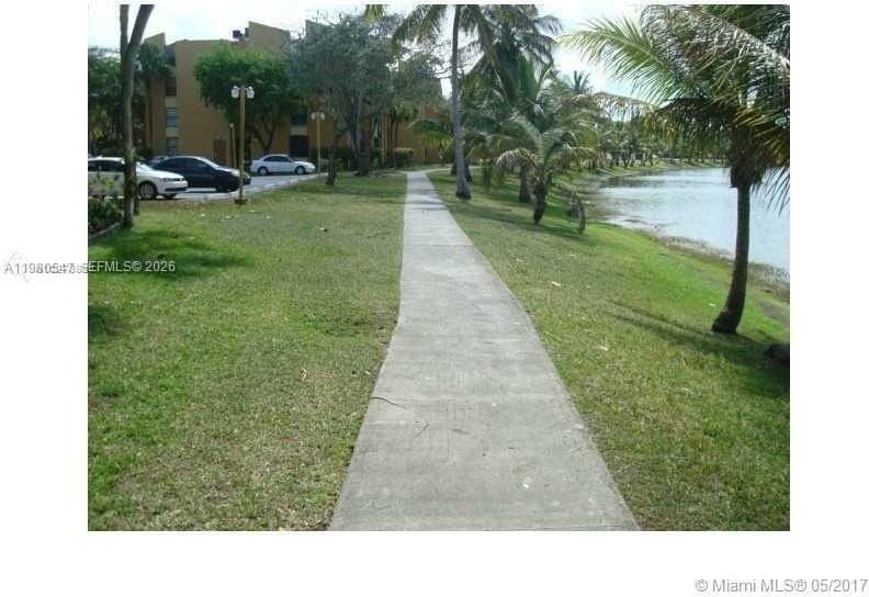 14211 N Kendall Dr #106E - Photo 4 of 23